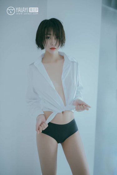 图书室的女朋头